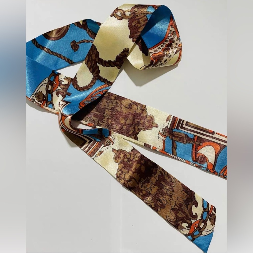 NEW Elegant Blue and Brown Women's Decorative Handbag Twilly